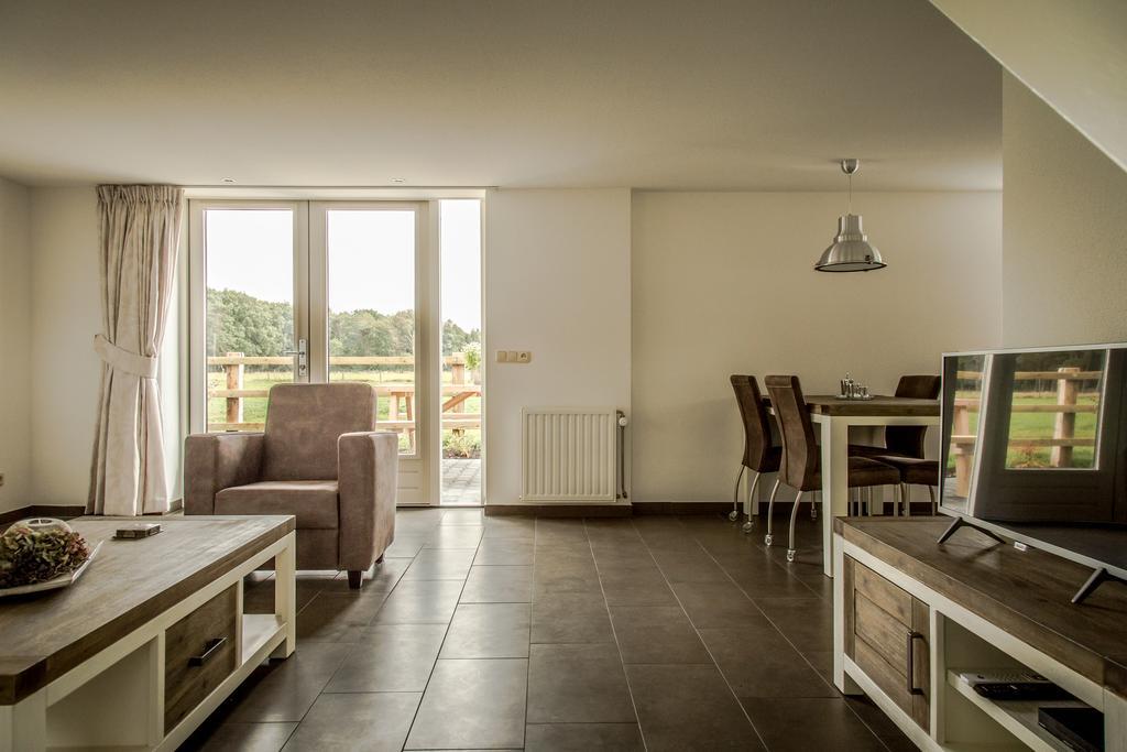 Villa Het Kleine Landgoed Haarle Esterno foto
